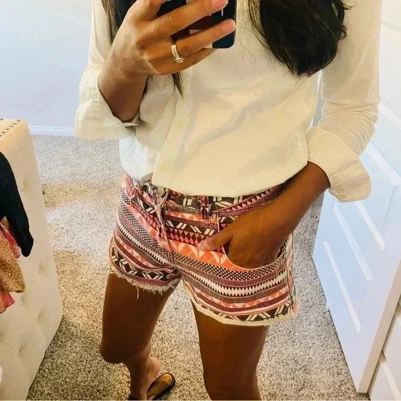 printed Jeans Shorts - Picture 5 of 5